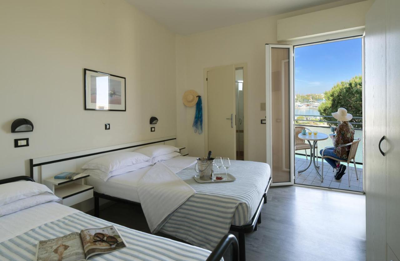 Hotel Baltic تْشيزيناتيكو المظهر الخارجي الصورة